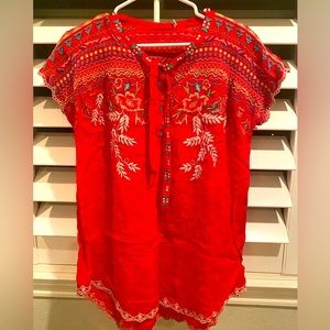 Johnny Was Red embroidered blouse, Size Small